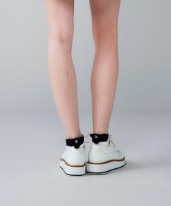 Носки до щиколотки с помпонами