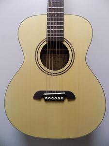 Акустическая гитара Alvarez RS26 School Series Steel String Short Scale Acoustic Guitar w/ Gig Bag - Natural