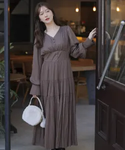 Многослойное атласное платье Noela, цвет Cha