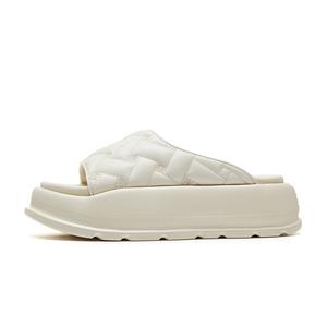 Шлепанцы женские Boree, цвет Cool Black