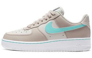 Женские кроссовки для скейтбординга Nike Air Force 1 Low