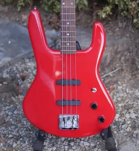 Travis Bean TB2000 1997 - Феррари Красный