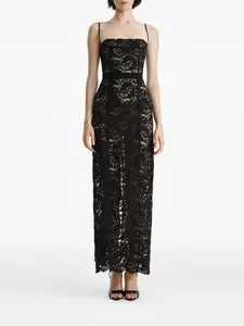 Платье макси без рукавов с кружевной вставкой 2310 STUDIO, черный