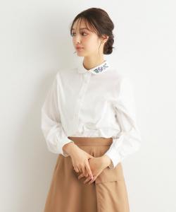 Блузка с круглым воротником