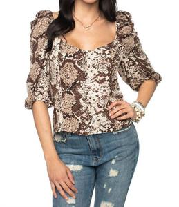 Укороченный топ со змеиным принтом коричневого цвета BUDDYLOVE