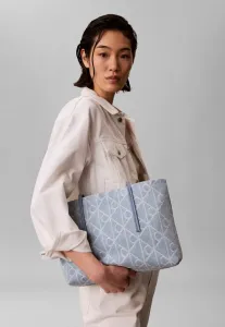 Сумка-Тоут emblem Calvin Klein, Light Blue