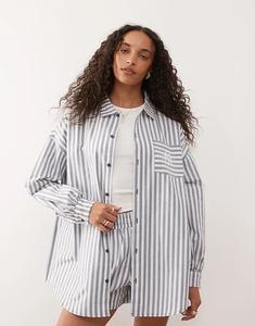 Футболка свободного кроя с длинными рукавами New Era NY Yankees в сине-белой полоске