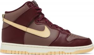 Кроссовки Wmns Dunk High 'Plum Eclipse', красный