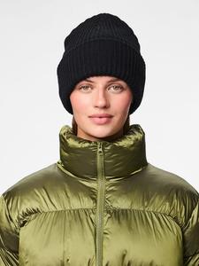 Pieces Черная вязаная шапка