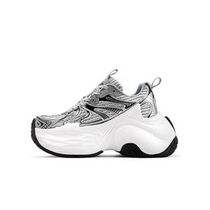 Коллекция Wheel Lights. Дышащие низкие кроссовки на массивной платформе 8 см унисекс BASLS, Ecru