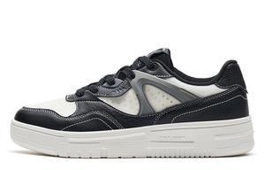 Низкие скейтерские кроссовки мужские Black/Sail White/Smoke Gray XTEP