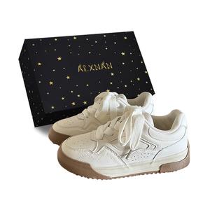 Низкие женские кроссовки Alxnan, Ivory (Box Included)