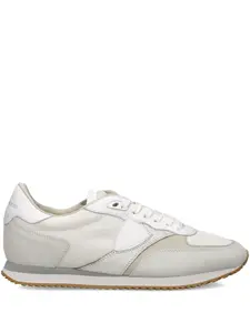 Кроссовки на шнуровке Philippe Model Paris, бежевый