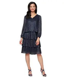 Женское короткое платье Bodre с V-образным вырезом SL Fashions