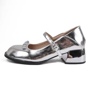 Туфли Мэри Джейн Xingdiman серебристые
