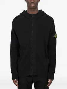Свитер 5100006 с капюшоном Stone Island, черный