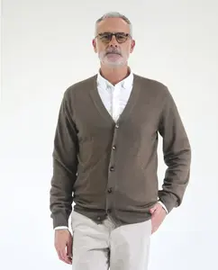 Мужская вязаная куртка из 100% тонкой мериносовой шерсти светло-коричневого цвета Wickett Jones, цвет Marrón claro