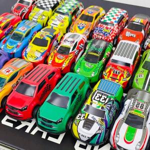 Набор Машинки, Металлические Пружины, Ведомые Машинки, Чемодан + Аксессуары Inna marka