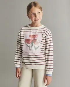 Свитшот в полоску с цветами Sfera, цвет Crudo