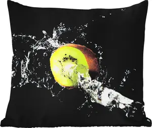 Подушка для улицы - Киви - Фрукты - Натюрморт - Вода - Черный - 45x45 см - Водонепроницаемая - Подушка для отдыха - Подушка с фотографией - Декоративная подушка MuchoWow