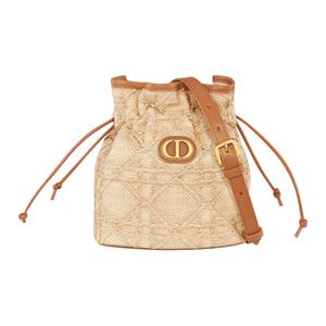 DIOR Сумка-ведро из кожи коровы мисс Каро