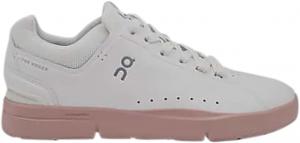 Женские кроссовки The Roger Advantage On, белый