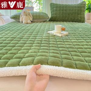 Yalu Наматрасник зимний велюровый 90х200 см, трехслойный утолщенный, низкая осыпаемость, цвет матча