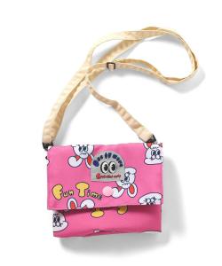 один на несколько мобильных карманов