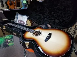 Breedlove Premier Concerto CE Burnt Amber Адирандек / Розовое дерево