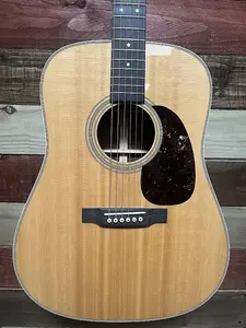 Martin Standard Series D-28 НОВЫЙ 2024 - Натуральный