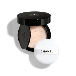 Рассыпчатая пудра POUDRE UNIVERSELLE LIBRE с натуральным финишем, удобный формат для использования в дороге + сменный блок. CHANEL, 12 Light Medium