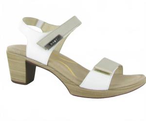 Женские сандалии Intact из белой жемчужной кожи NAOT