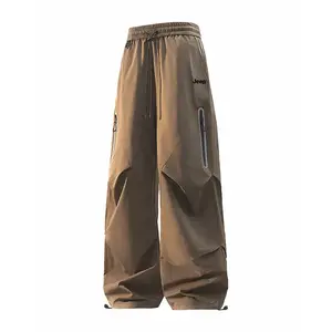 Повседневные брюки Unisex тонкие прямого кроя Jeep, коричневый