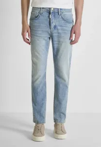 Джими в строгих узких джинсах. Antony Morato, Blue Denim