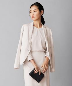 Пиджак, сшитый на заказ.