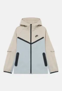 Куртка для активного отдыха Nike Sportswear, Wolf Grey/Cream/Black