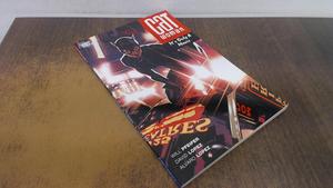 Catwoman (Book 6): It's Only a Movie (DC Comics)