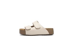 BELLE Скользостойкие антибактериальные износостойкие шлепанцы женские Ecru, цвет Ecru