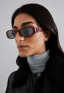 Солнцезащитные очки Gucci, черный