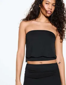 Черный топ с поясом Bershka Bandeau