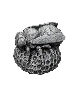 Садовая статуя медоносной пчелы Campania International, sand