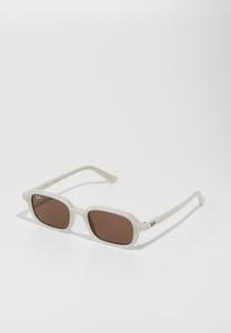 Солнцезащитные очки Ray-Ban ZURI UNISEX, Cloudy Warm White/Off-White