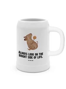 Пивная кружка с собачьим печеньем и надписью на белом фоне Mr. & Mrs. Panda