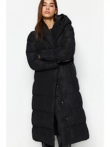 Пуховик trendyol, черный