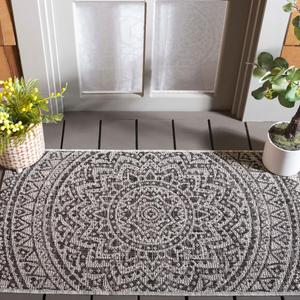 Ковер SAFAVIEH, 61 x 110 см, Washable Rug Outdoor Courtyard Collection - , Light Grey & Black, не линяет и легко чистится, идеально для патио, входной двери, прихожей, придверный ковер (CY8734-37612)