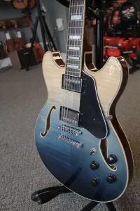 Ibanez AS73FM-TIF Artcore 2020 - настоящее время - Прозрачный индиго градиент