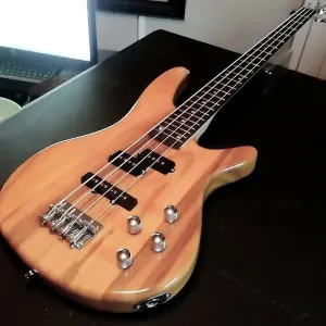 Unmarked "Eye Buzz" Bass Brown Неотмеченная электрическая бас-гитара «EyeBuzz» S Style + гриф из палисандра + кабель!