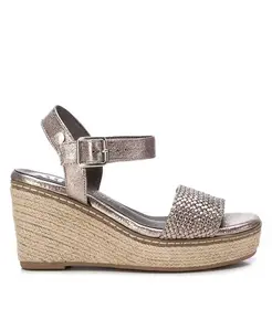 Женские сандалии на платформе от XTI, серый