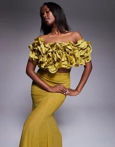 Платье макси с открытыми плечами и цветочной отделкой ASOS DESIGN Premium оливкового цвета