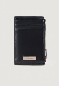 Кошелек Calvin Klein PLAQUE ZIP CARD CASE, Black